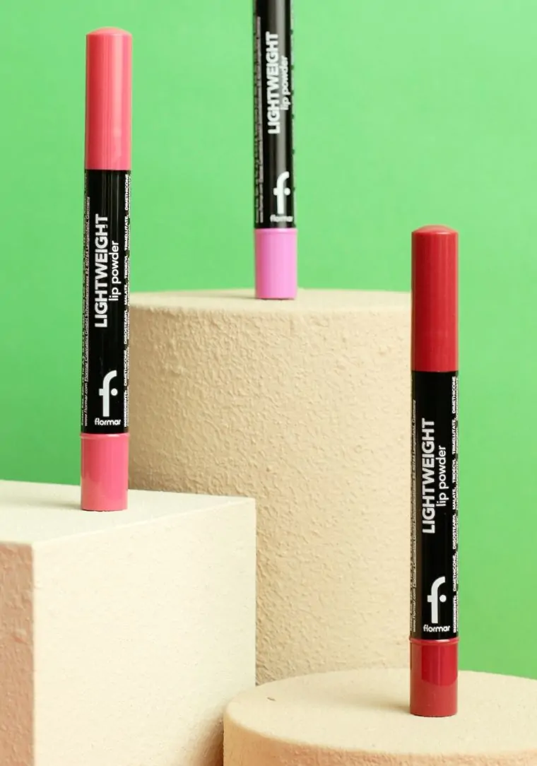 Lightweight Lip Powder שפתון פודרה