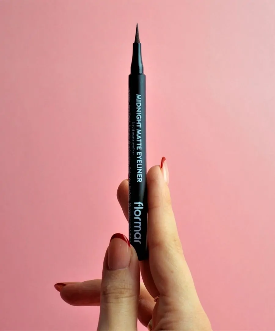 Midnight Matte Eyeliner Dark Blue איליינר מידנייט מאט