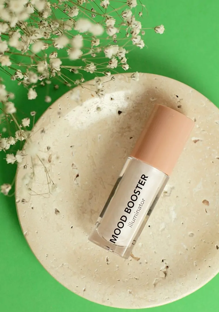 Mood Booster Illuminator אילומינטור נוזלי