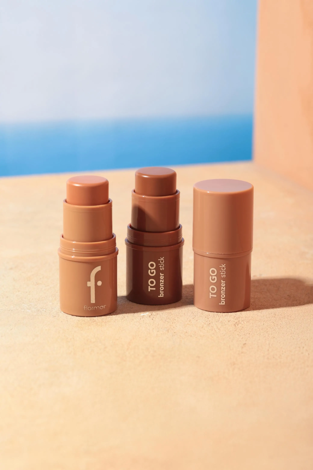 To Go Bronzer Stick קונטור סטיק