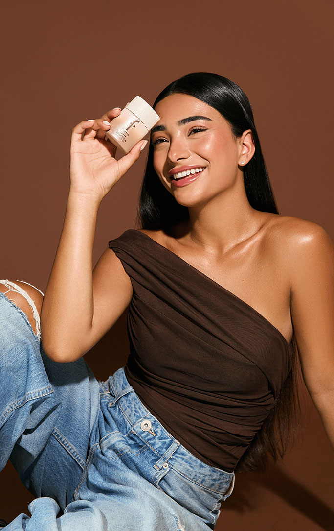 Latte Bronzing Drops טיפות ברונזר לפנים ולגוף Latte Bronzing Drops טיפות ברונזר לפנים ולגוף